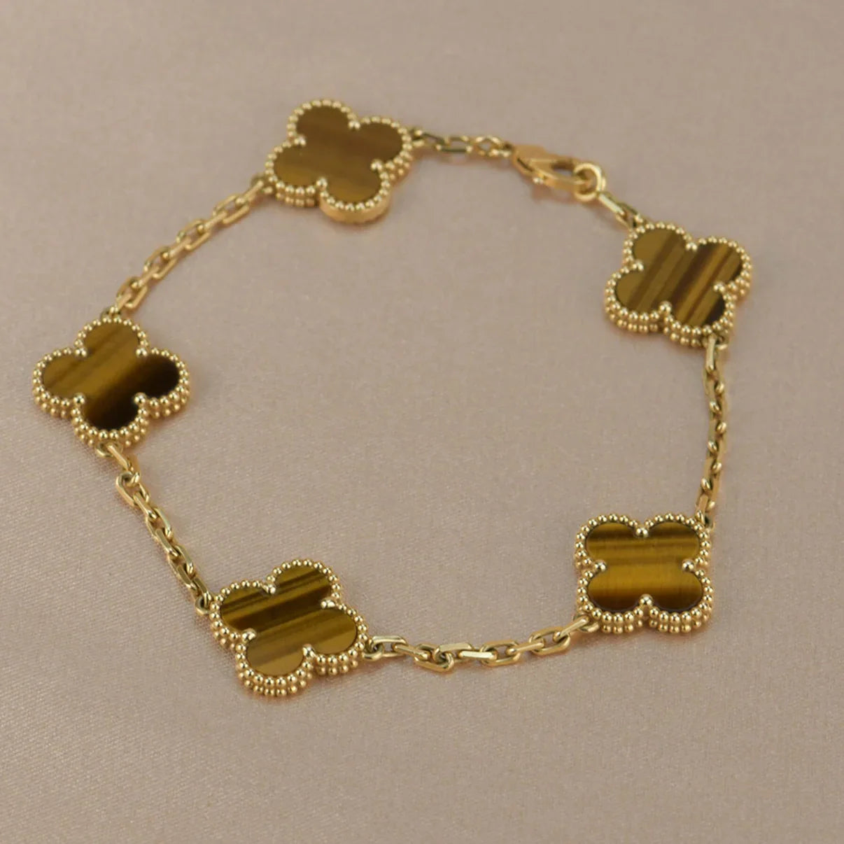 [Raffine] CLOVER 5 MOTIFS TIGER EYE ARMBAND KOLLEKTION