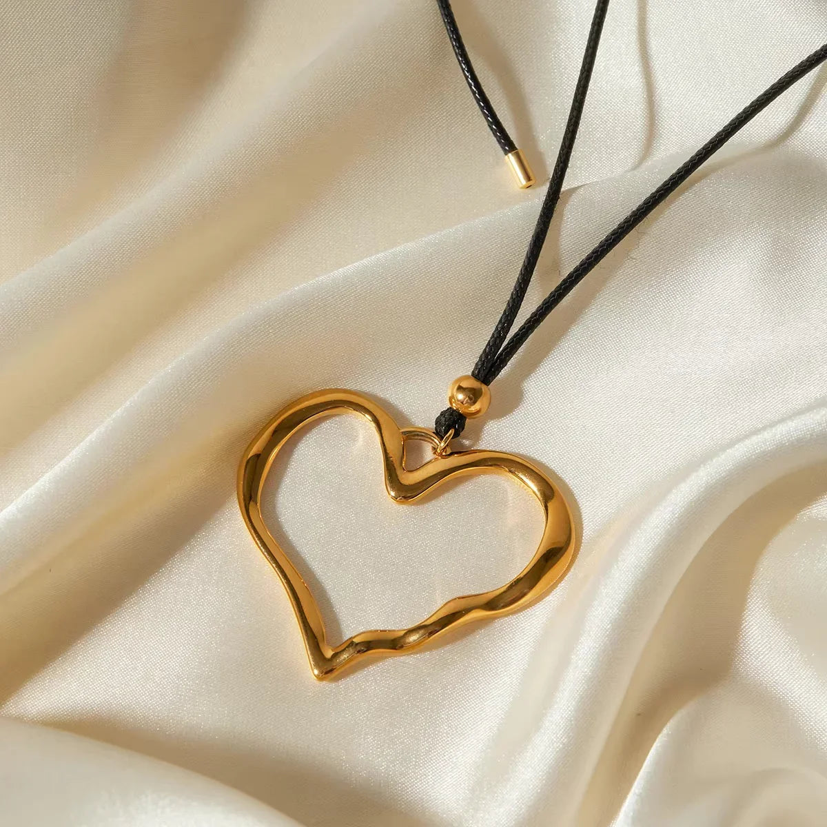 [Raffine]Francine Heart Pendant