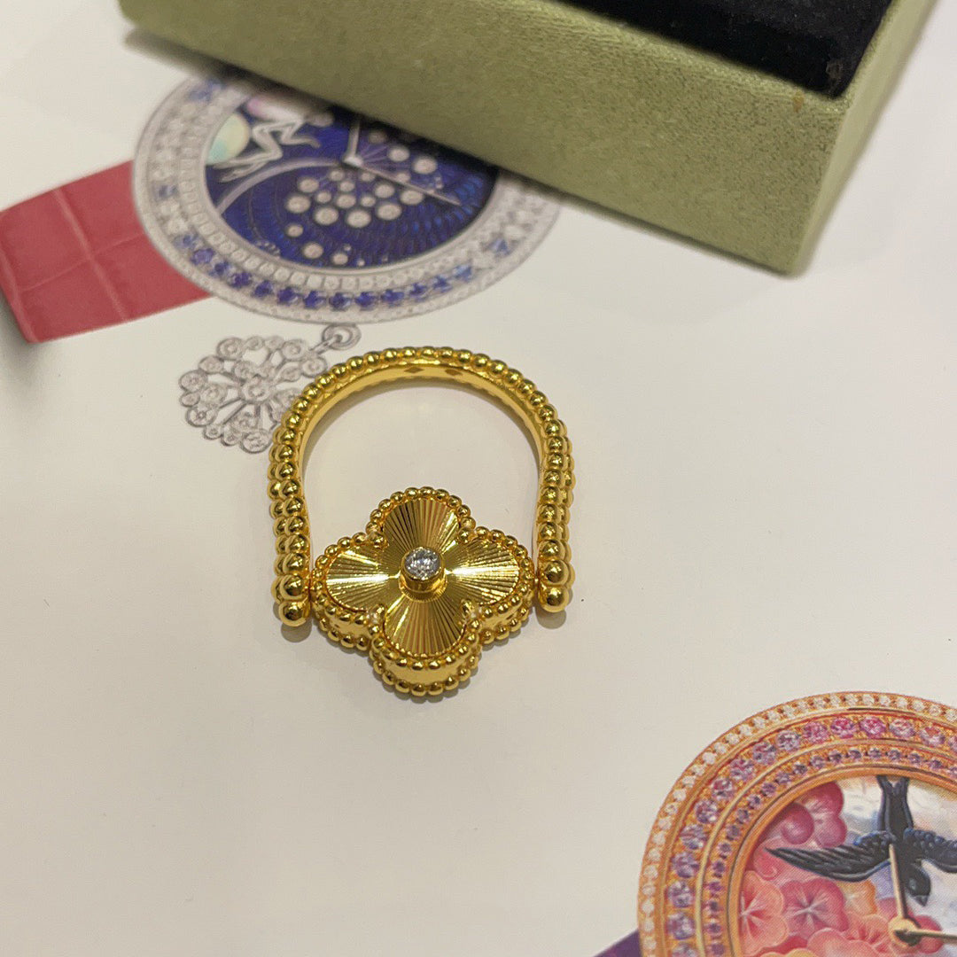 [Raffine]Anillo de ágata azul ribereña de trébol