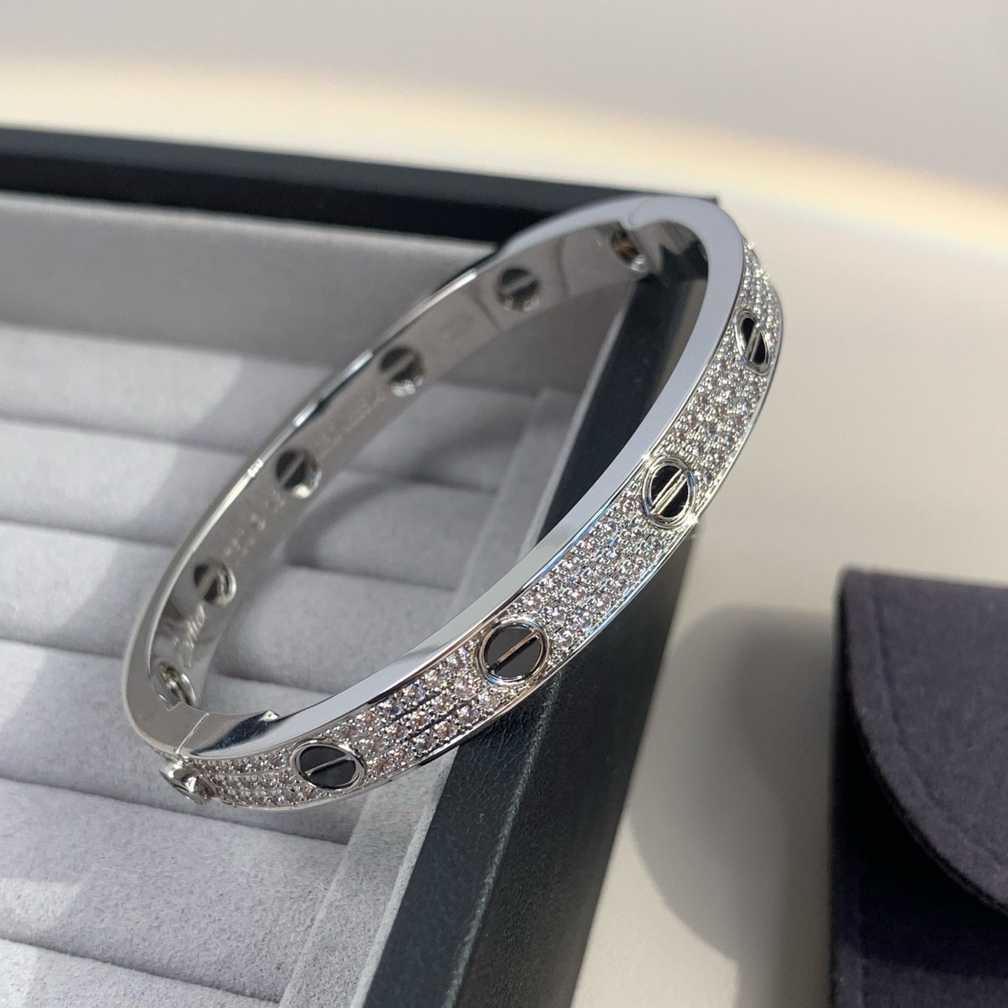 [Raffine]LOVE BRACELET 6.1MM DIAMOND-PAVED CERAMIC