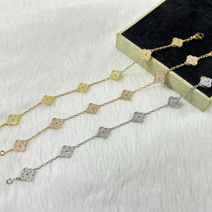 [Raffine] DIAMANTARMBAND MIT KLEEBLATT UND 6 MOTIV