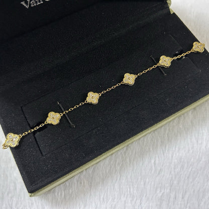 [Raffine] DIAMANTARMBAND MIT KLEEBLATT UND 6 MOTIV