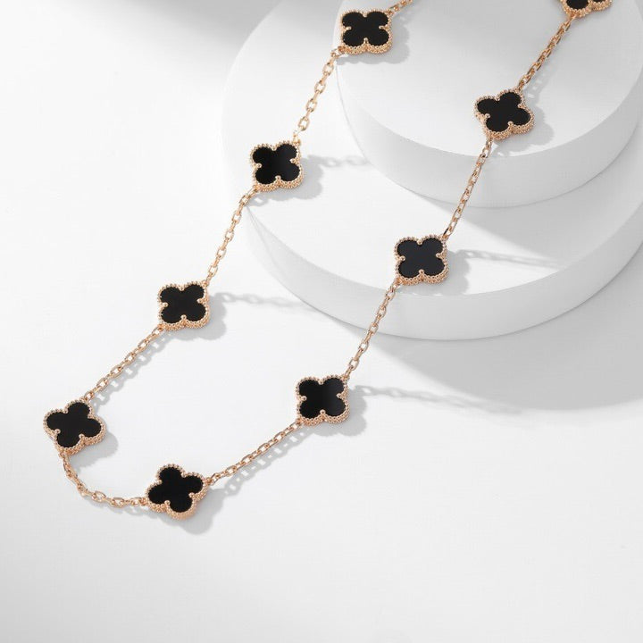 [Raffine] COLLAR DE ÓNIX CON 10 MOTIVOS DE TRÉBOL