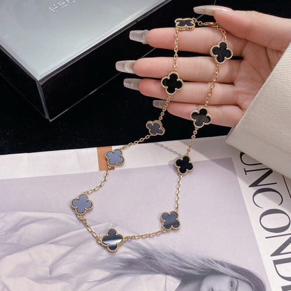 [Raffine] COLLAR DE ÓNIX CON 10 MOTIVOS DE TRÉBOL