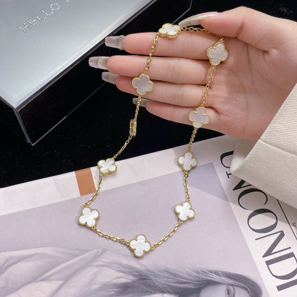 [Raffine] COLLAR DE NÁCAR BLANCO CON 10 MOTIVOS DE TRÉBOL