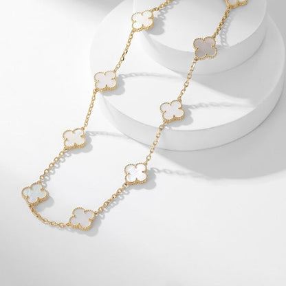 [Raffine] COLLAR DE NÁCAR BLANCO CON 10 MOTIVOS DE TRÉBOL