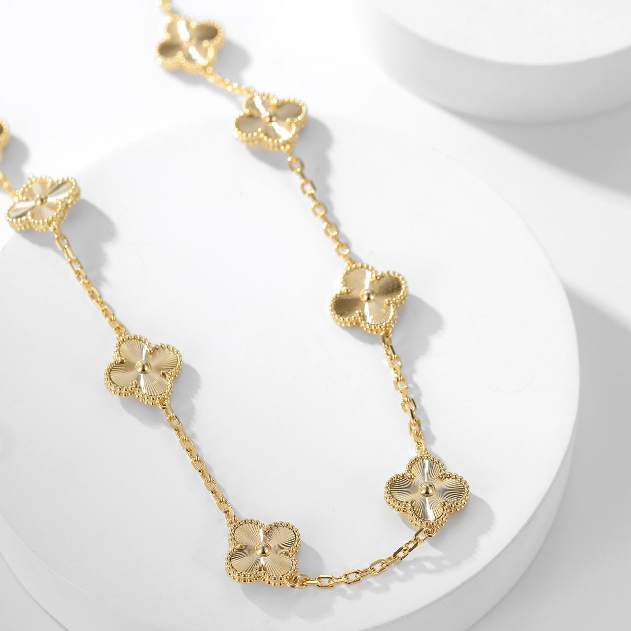 [Raffine]COLLAR LÁSER TRÉBOL 10 MOTIVOS