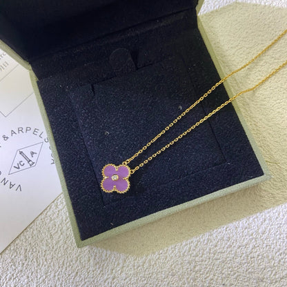 [Raffine] COLLAR TRÉBOL DE 15 MM CON DIAMANTE PÚRPURA Y VIOLETA