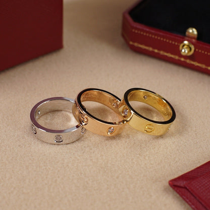 [Raffine]LOVE 5.5MM 3 DIAMOND RING