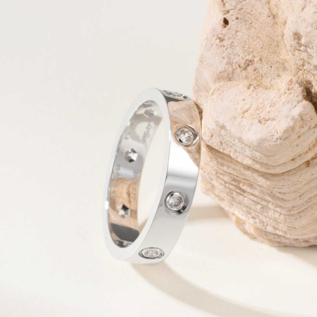 [Raffine]LOVE 4MM 8 DIAMOND RING