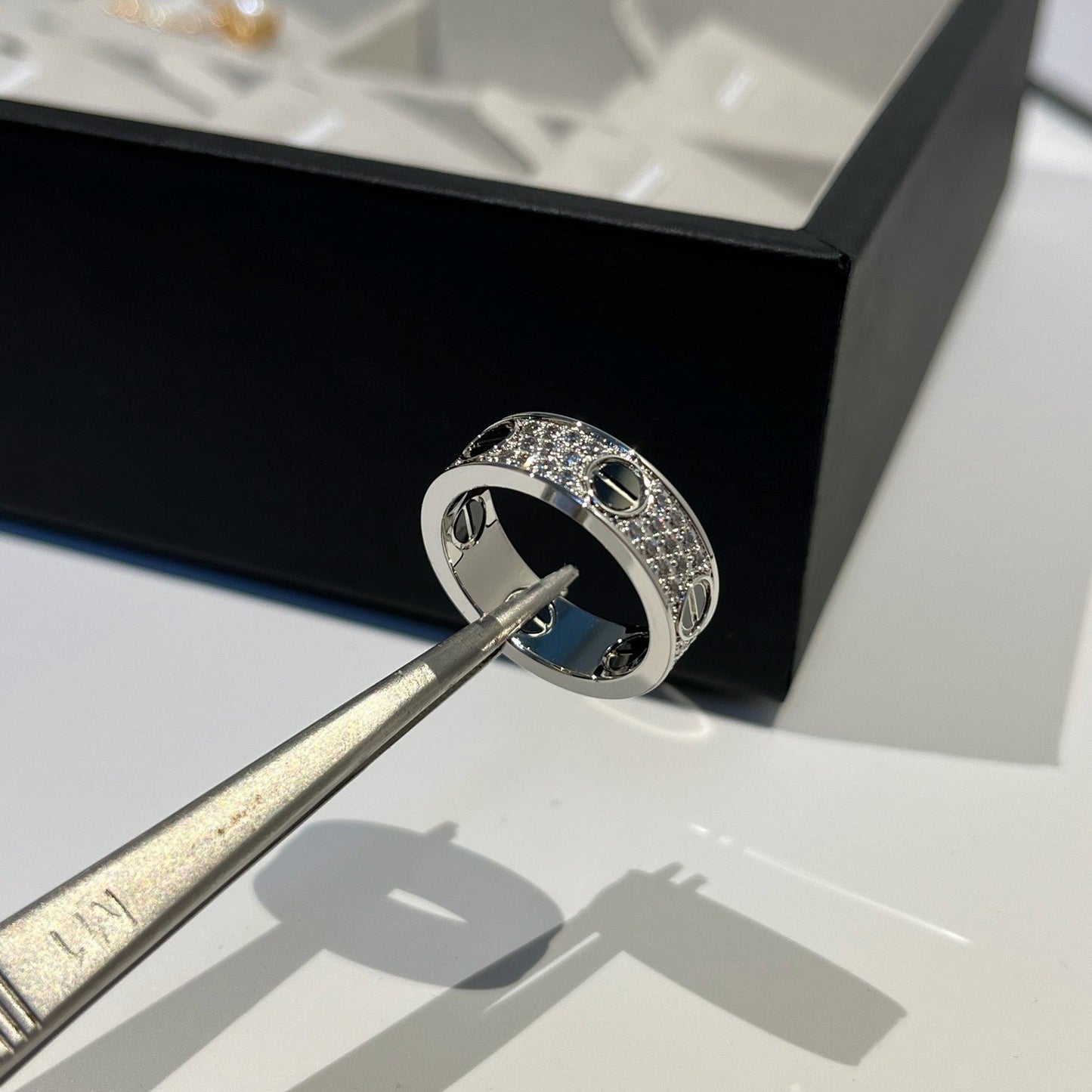 [Raffine]LOVE RING 5.5MM DIAMONDS PAVED CERAMIC