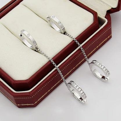 [Raffine]LOVE 3.0MM HALF DIAMOND EARRINGS