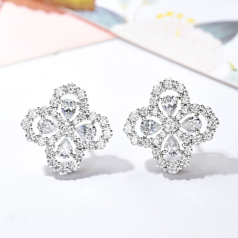 [Raffine]LOOP EARRINGS FULL MOTIF DIAMOND 16MM