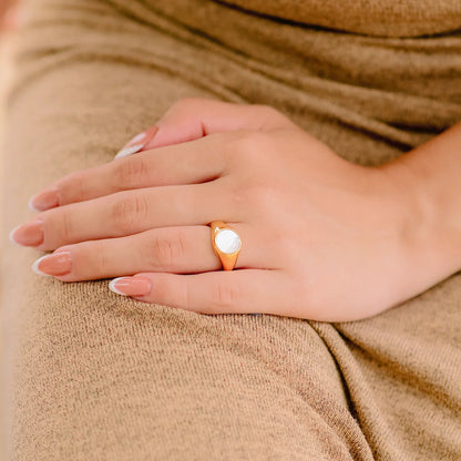 [Raffine]Mother Of Pearl Gold Ring