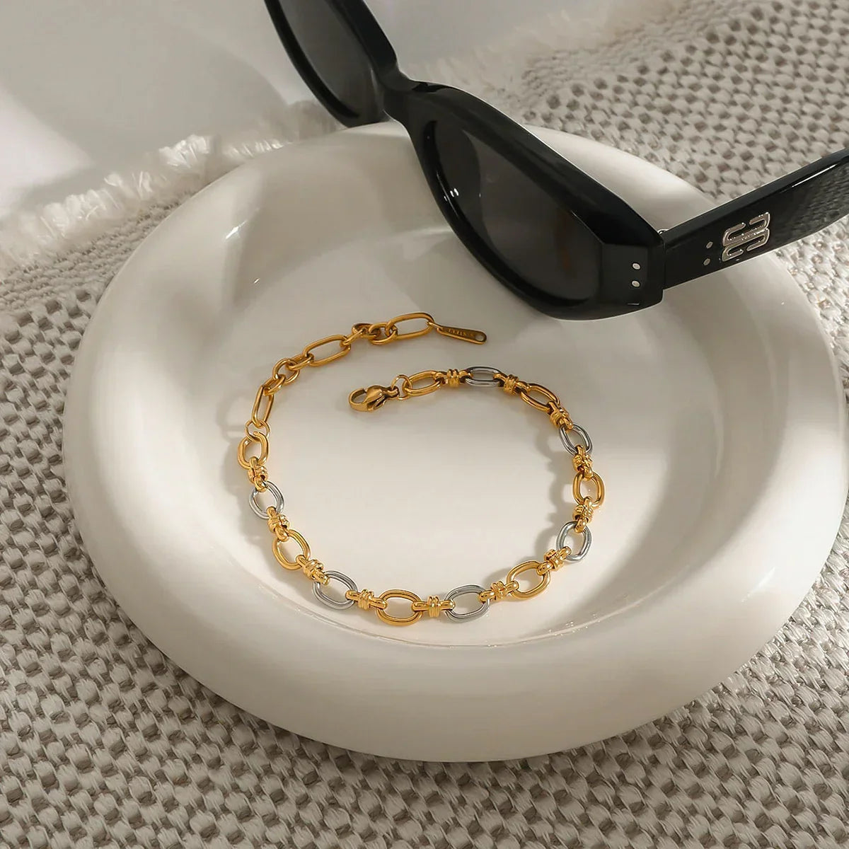 [Raffine]Addison Two Tone Gold Bracelet