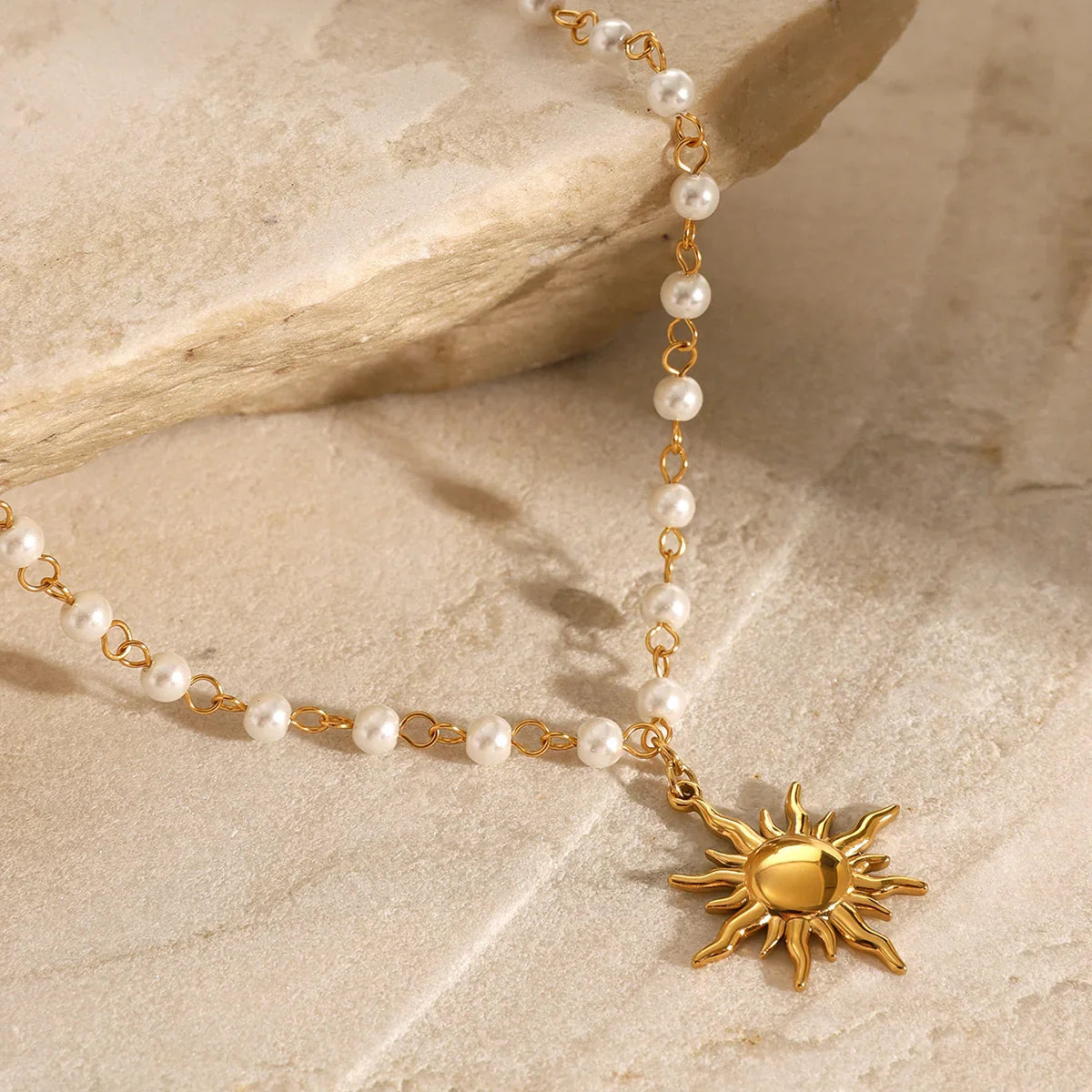[Raffine]Apollo Sun Pearl Necklace