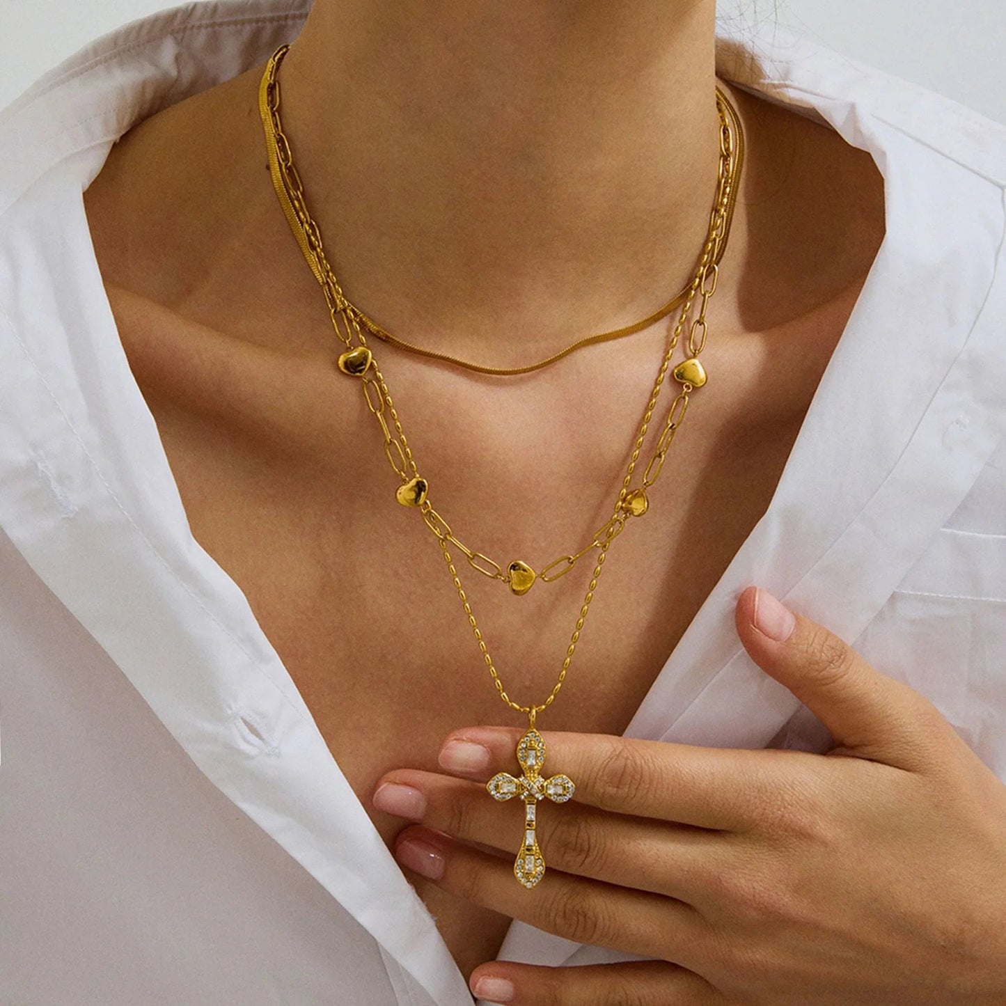 [Raffine]Olea Diamond Crucifix
