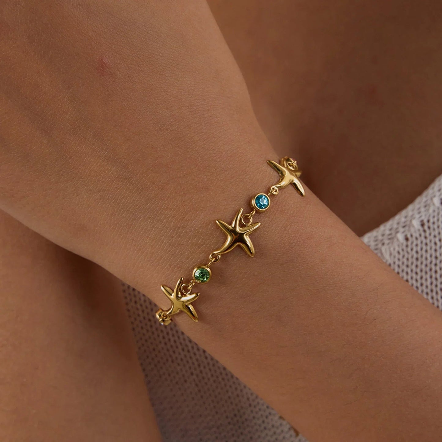 [Raffine]Kristine Golden Starfish Bracelet