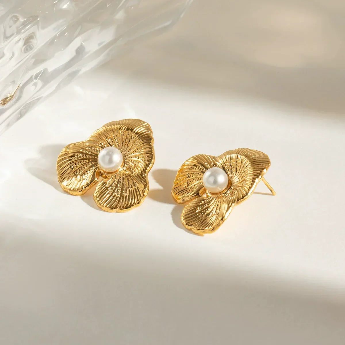 [Raffine]Klara Floral Pearl Earrings