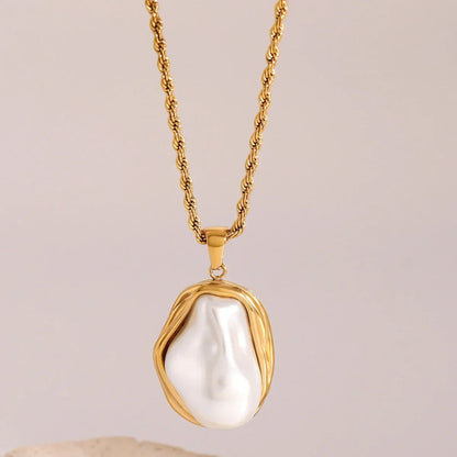 [Raffine]Carly Mother Of Pearl Pendant