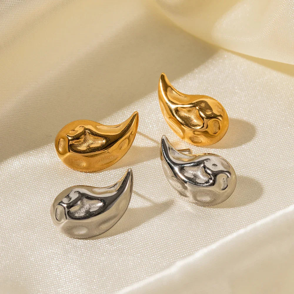[Raffine]Raven Vintage Teardrop Earrings