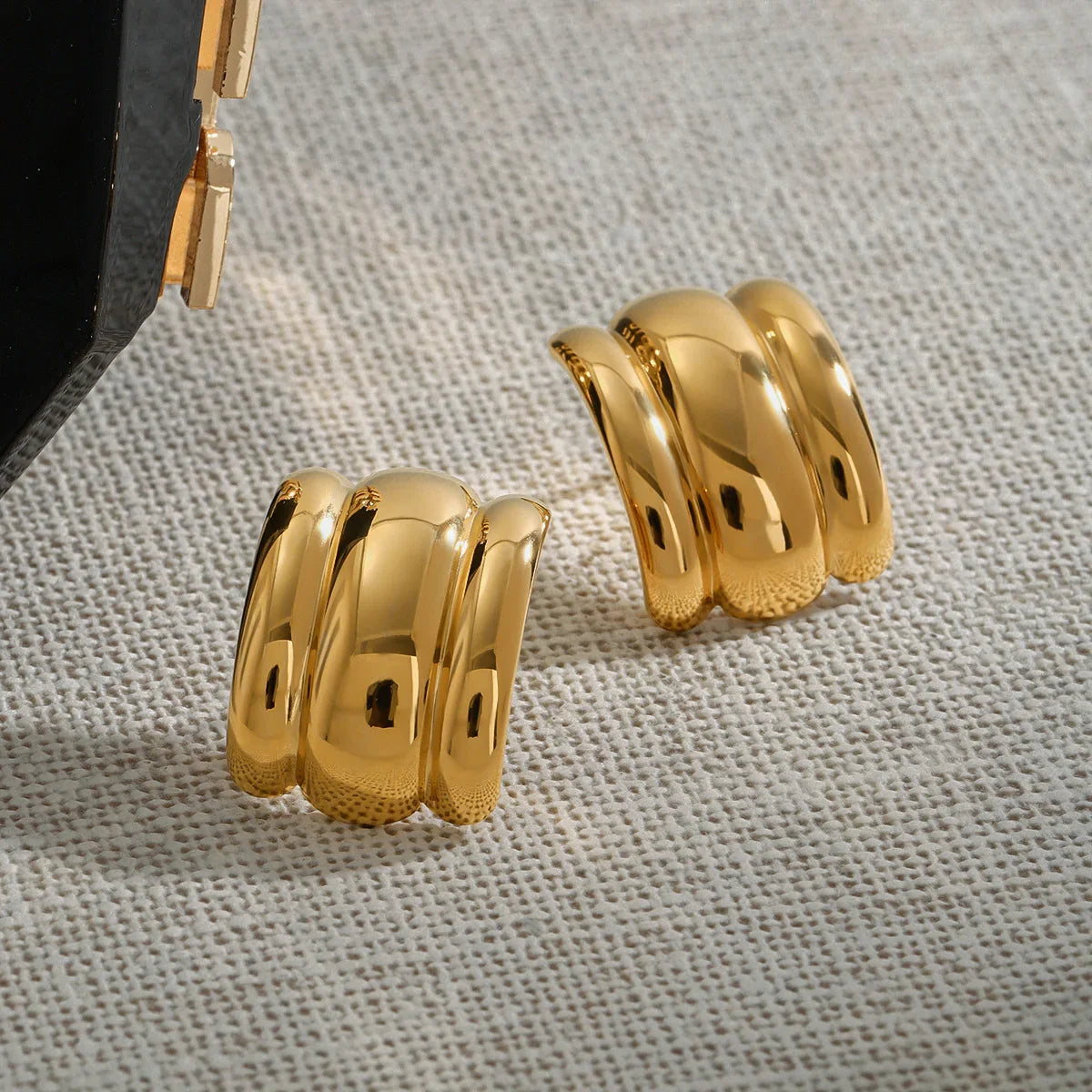 [Raffine]Angela Gold Arch Earrings