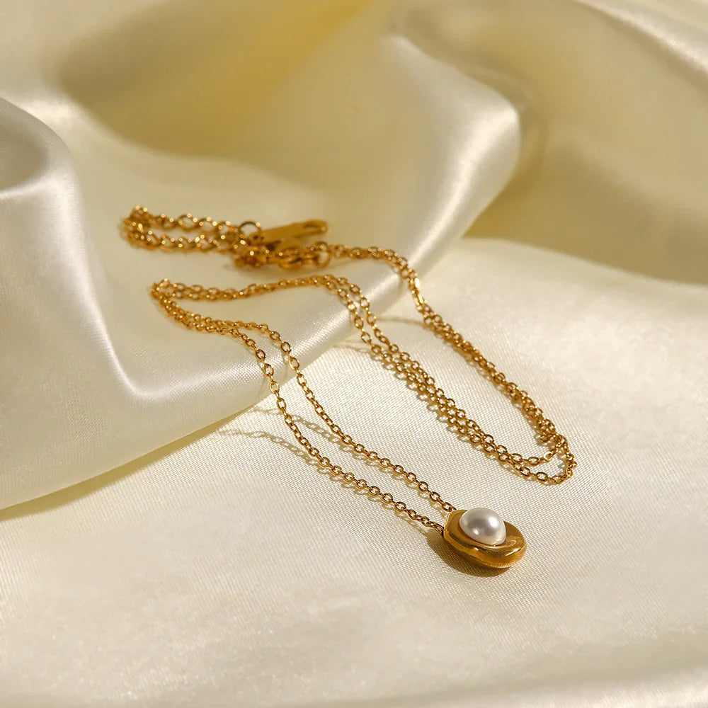 [Raffine]Nancy Freshwater Pearl Necklace