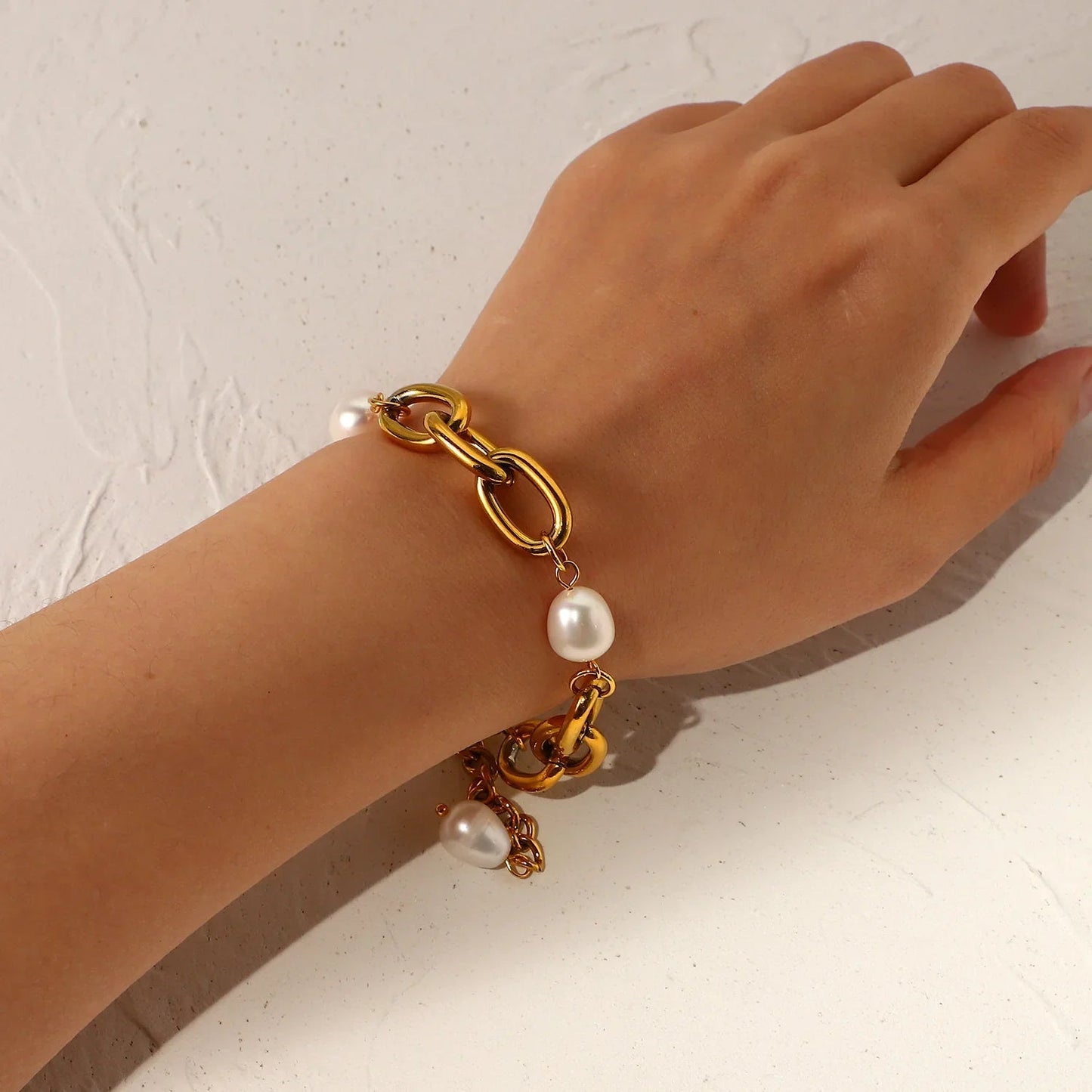 [Raffine]Ysabel Chunky Freshwater Pearl Bracelet