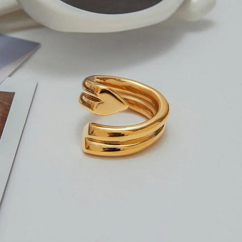 [Raffine]Tara Heart Twist Gold Ring