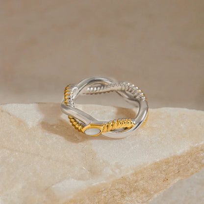 [Raffine]Nerisse Two-Tone Twist Ring