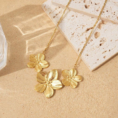 [Raffine]Millie Gold Flower Necklace