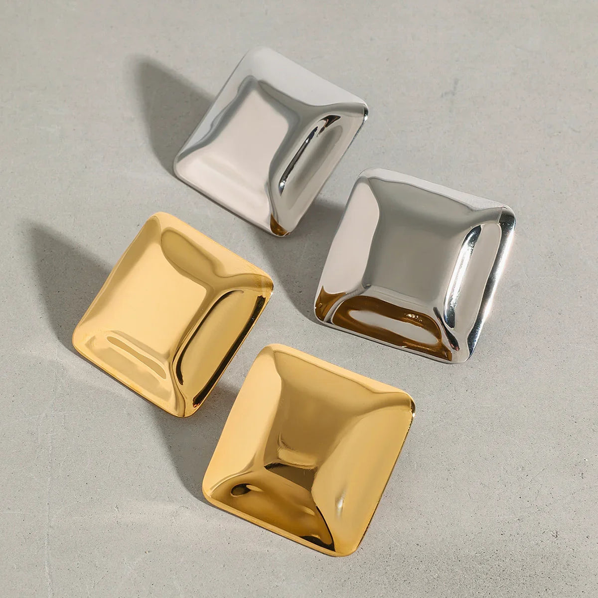 [Raffine]Fischer Chunky Pillow Earrings