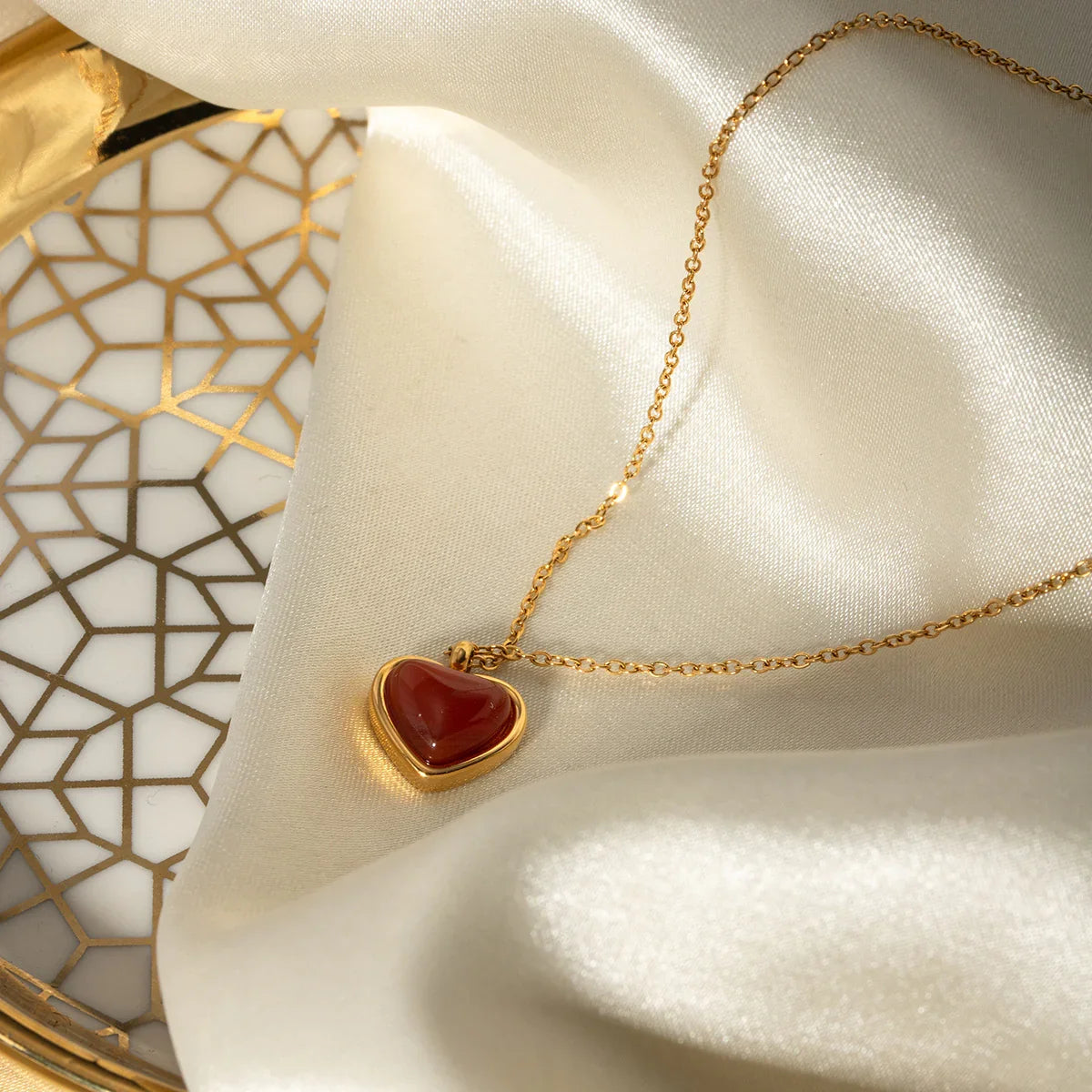 [Raffine]Cecily Gold Heart Necklace