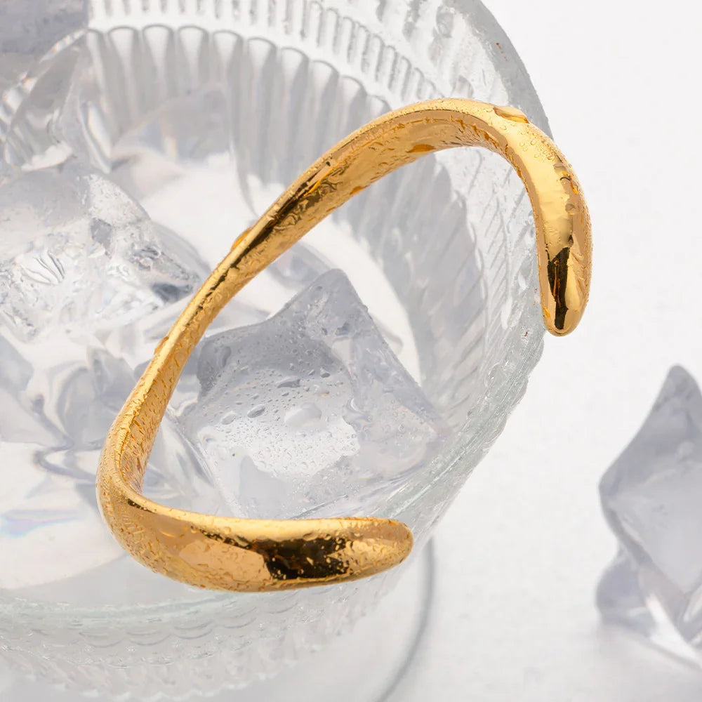 [Raffine]Audrina Contemporary Gold Bangle