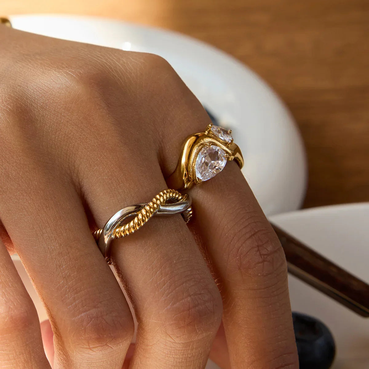 [Raffine]Soletta Diamond Teardrop Gold Ring