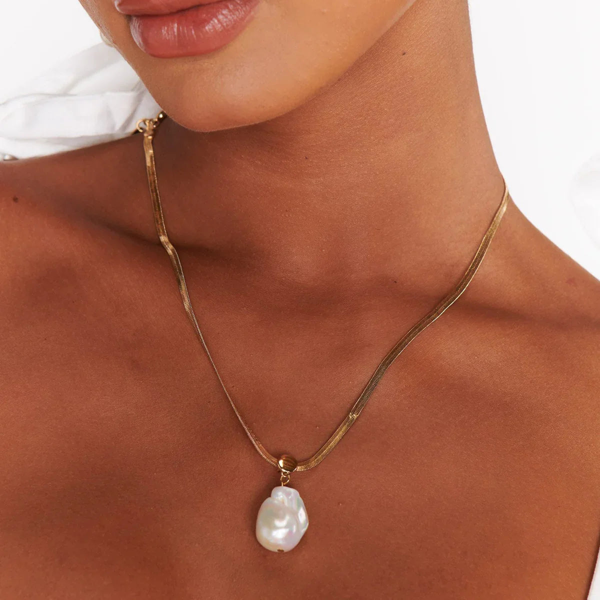 [Raffine]Glorietta Herringbone Pearl Necklace