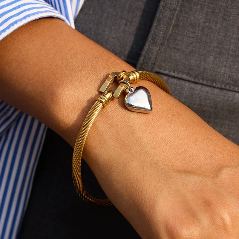 [Raffine]Solenne Twisted Band Gold Bracelet