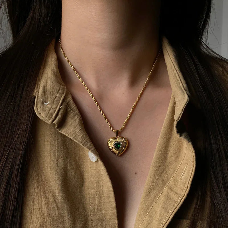 [Raffine]Caelus Gold Heart Necklace
