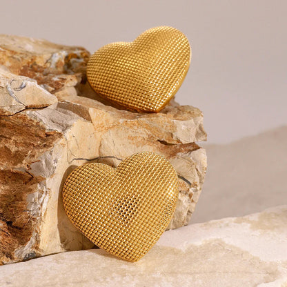 [Raffine]Cecelia Textured Heart Earrings