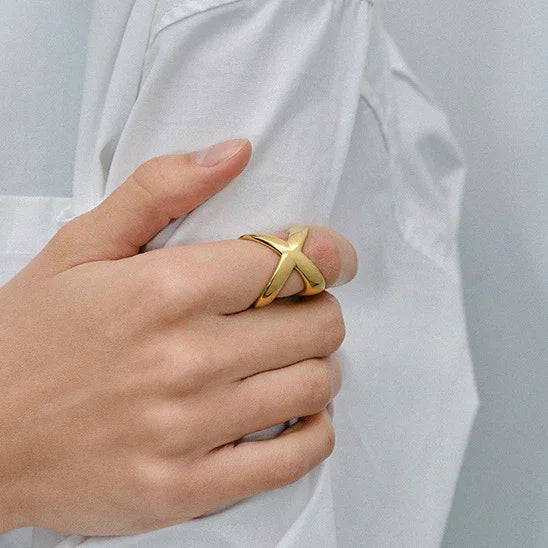 [Raffine]Carolyn Gold Cross Ring