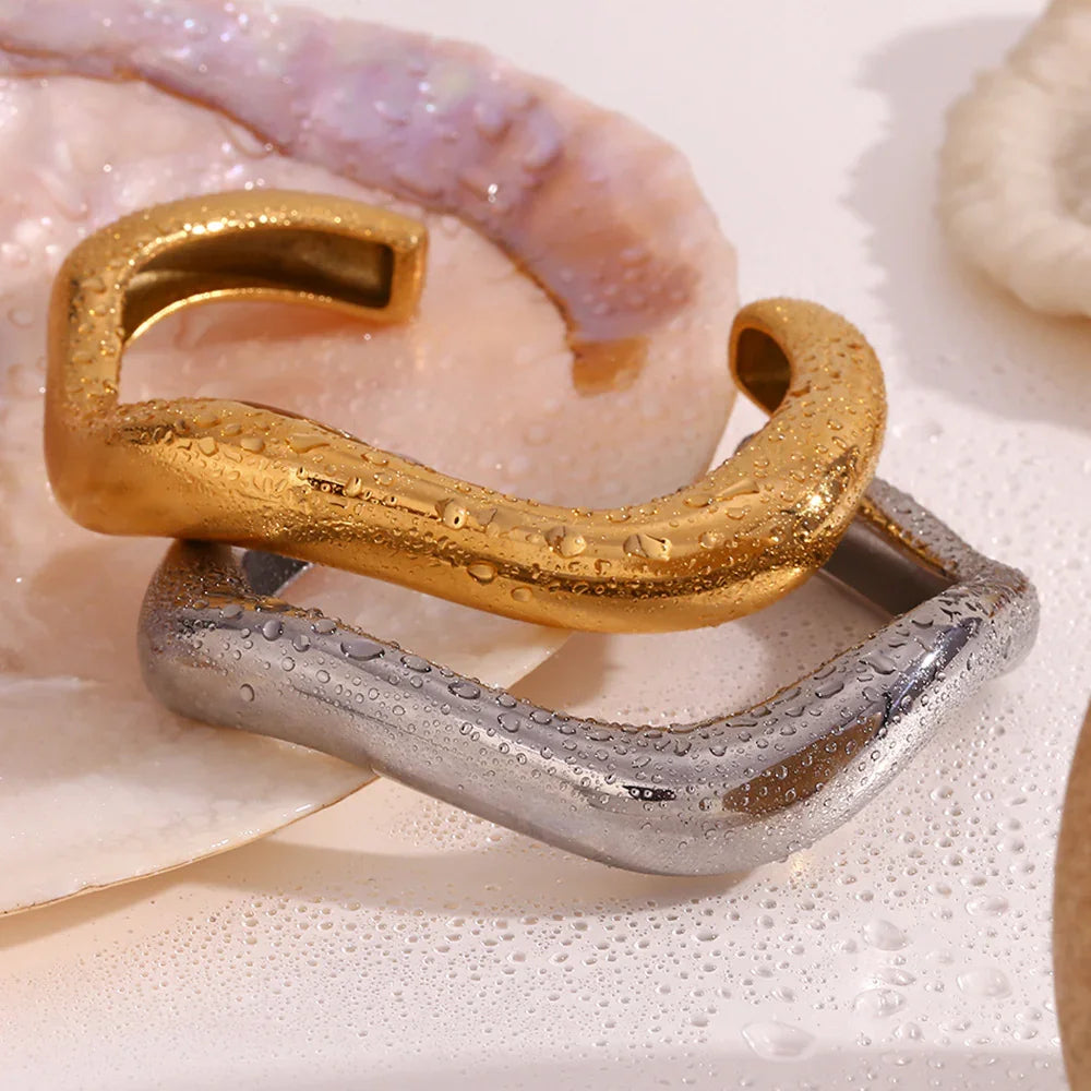 [Raffine]Zaria Asymmetrical Gold Bangle