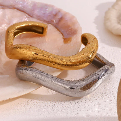[Raffine]Zaria Asymmetrical Gold Bangle