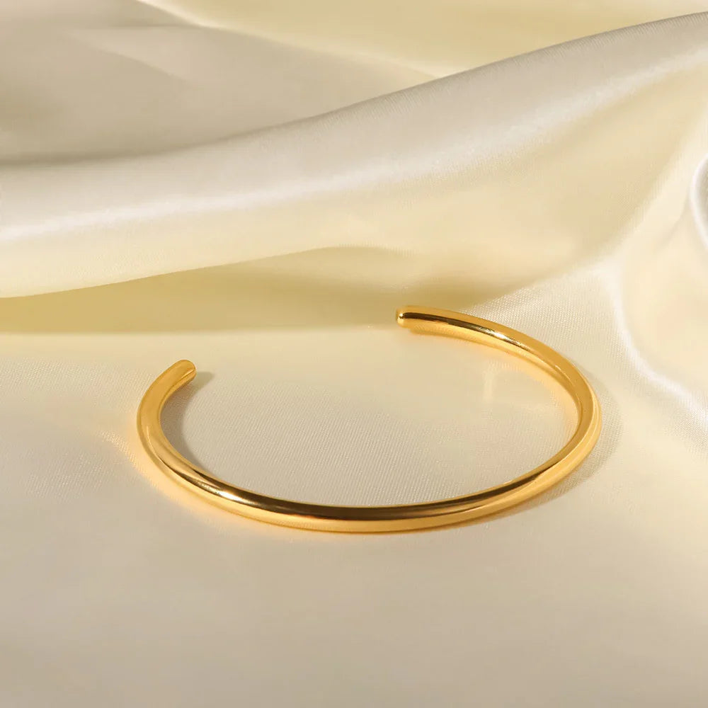[Raffine]Ara Gold Bangle