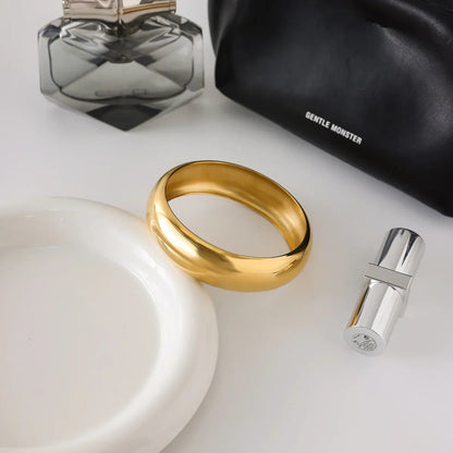 [Raffine]Maelis Smooth Gold Bangle