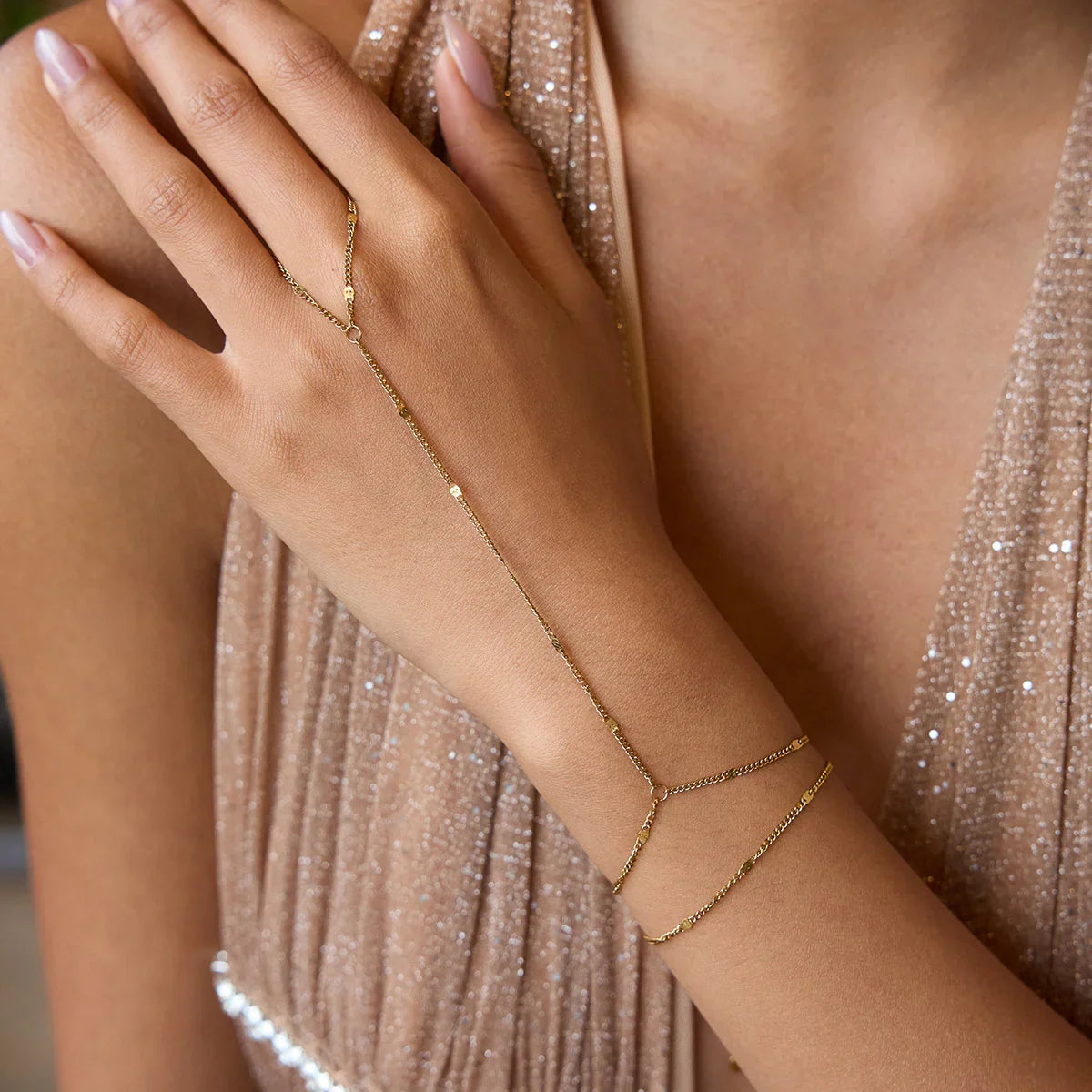 [Raffine]Mimi Golden Hand Chain