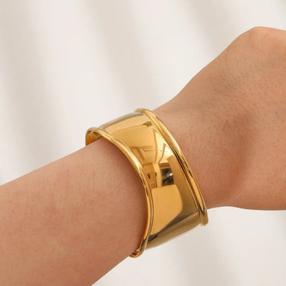 [Raffine]Nellie Smooth Gold Cuff