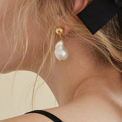 [Raffine]Ariana Chunky Pearl Drop Earrings