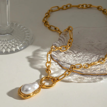 [Raffine]Shelby Mother Of Pearl Pendant