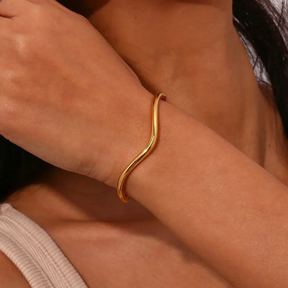 [Raffine]Lucinda Gold Bangle