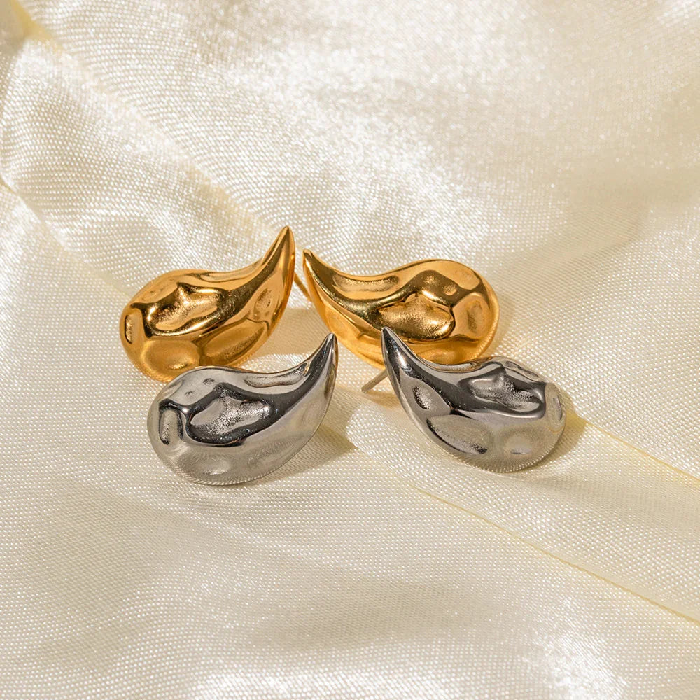 [Raffine]Raven Vintage Teardrop Earrings